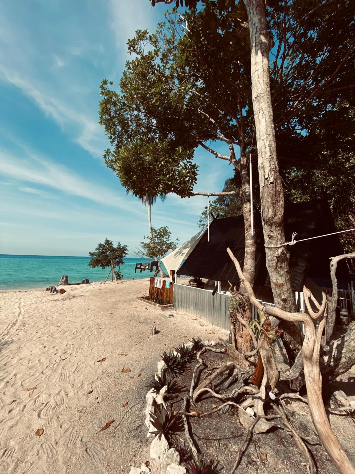Juita Glamping Perhentian Island Hotel Kampung Kuala Besut Kültér fotó
